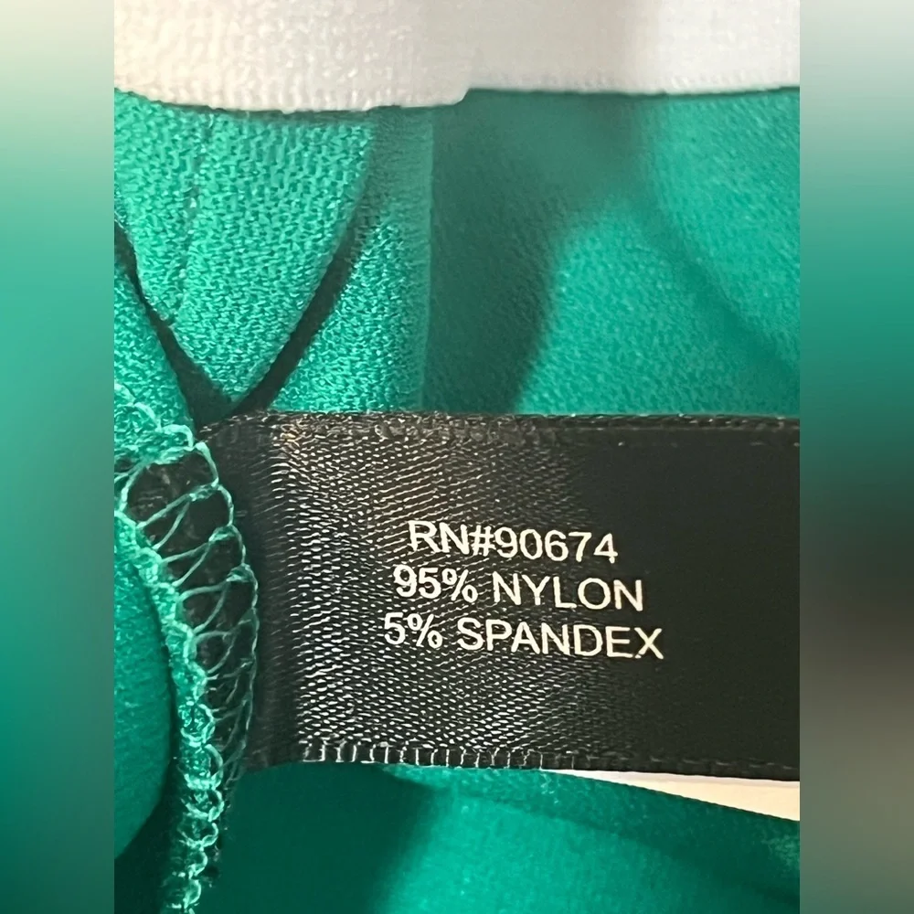 Boston Proper Elegant Green Women's Pants Crop Straight Nylon M Stretchy NWT